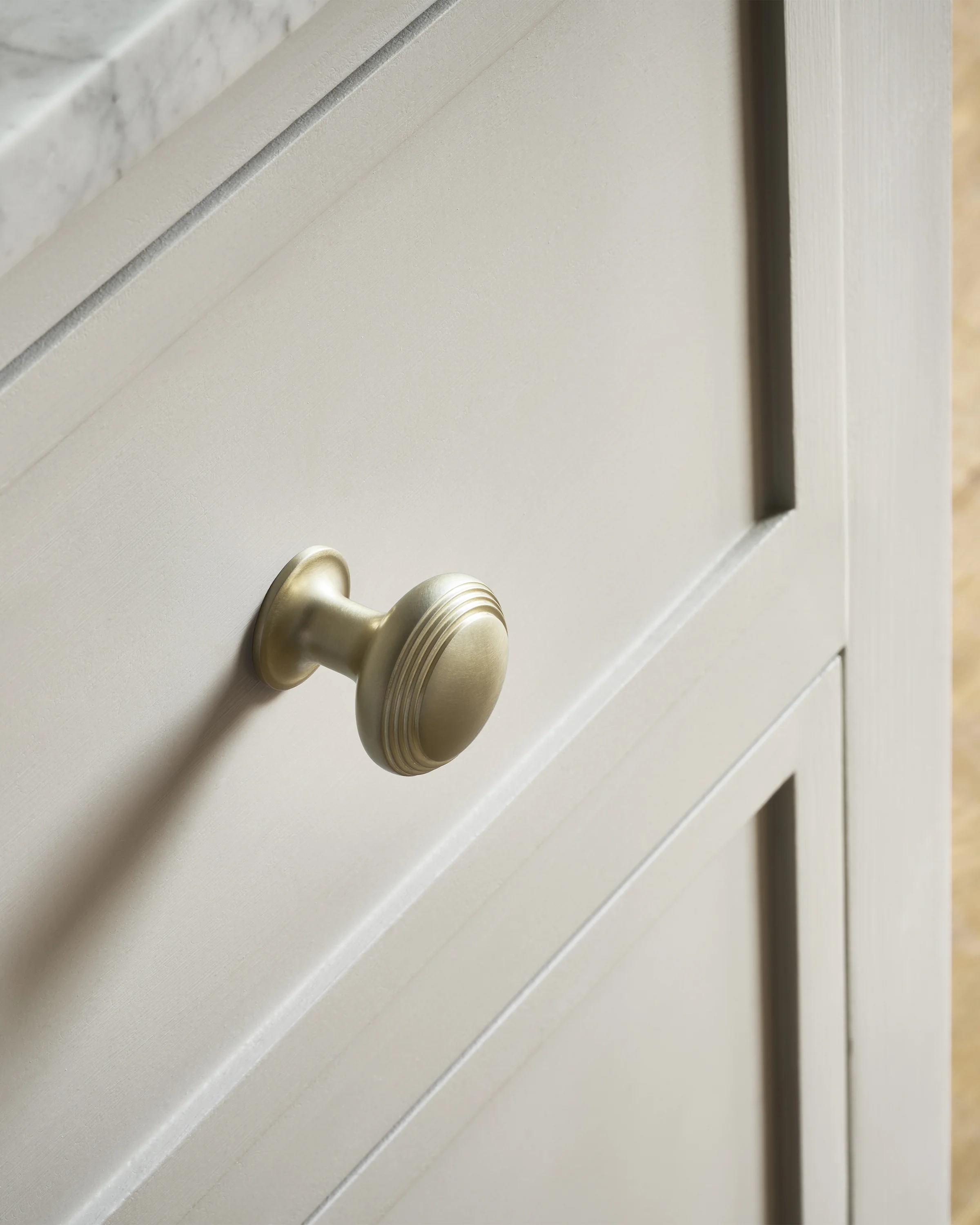 Barlow Cabinet Knob Medium - Antique Brass - Image 3