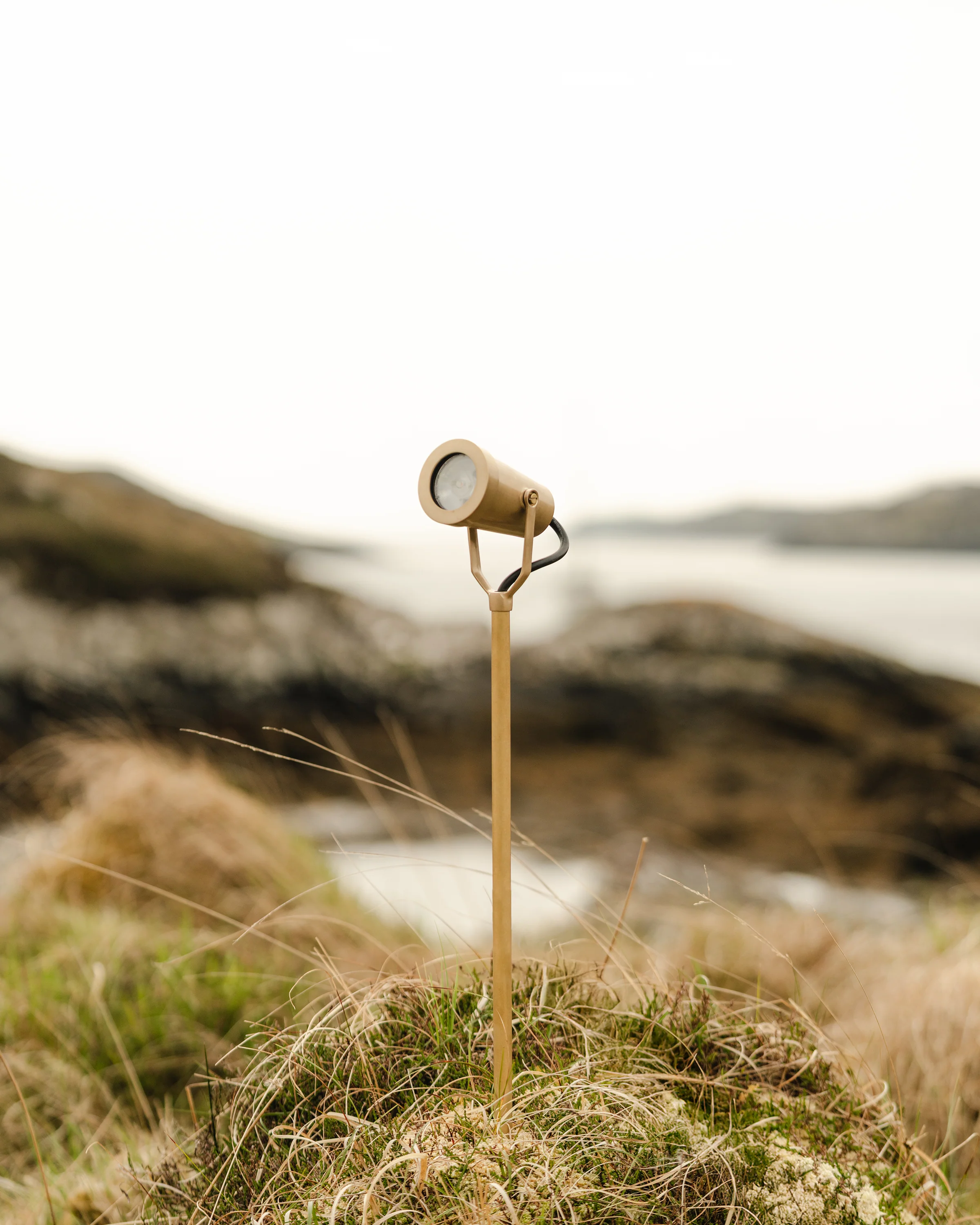 Cambridge Yard Spotlight - Antique Brass - Image 4