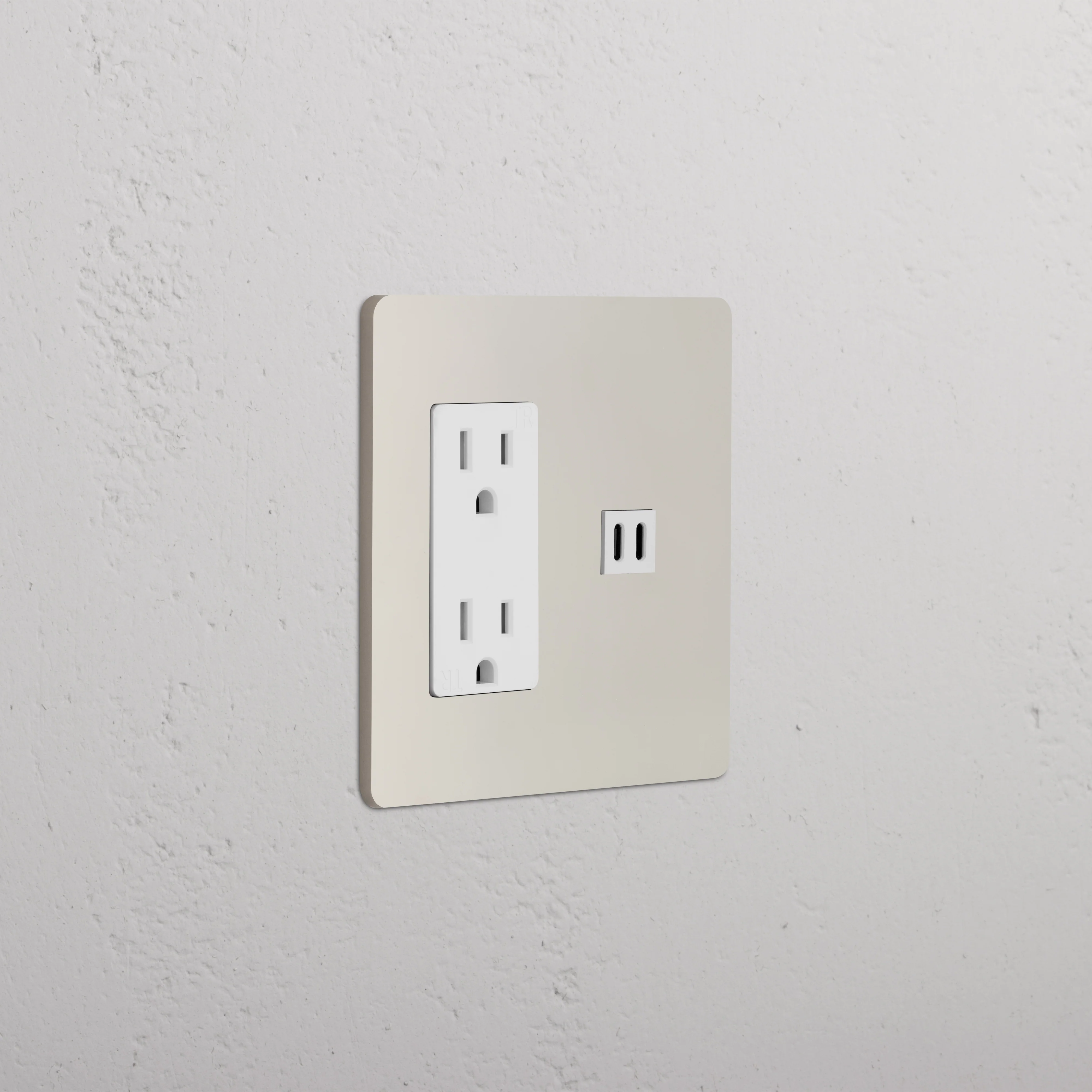 Grove 2G Outlet & Fast Charge USB - Polished Nickel White