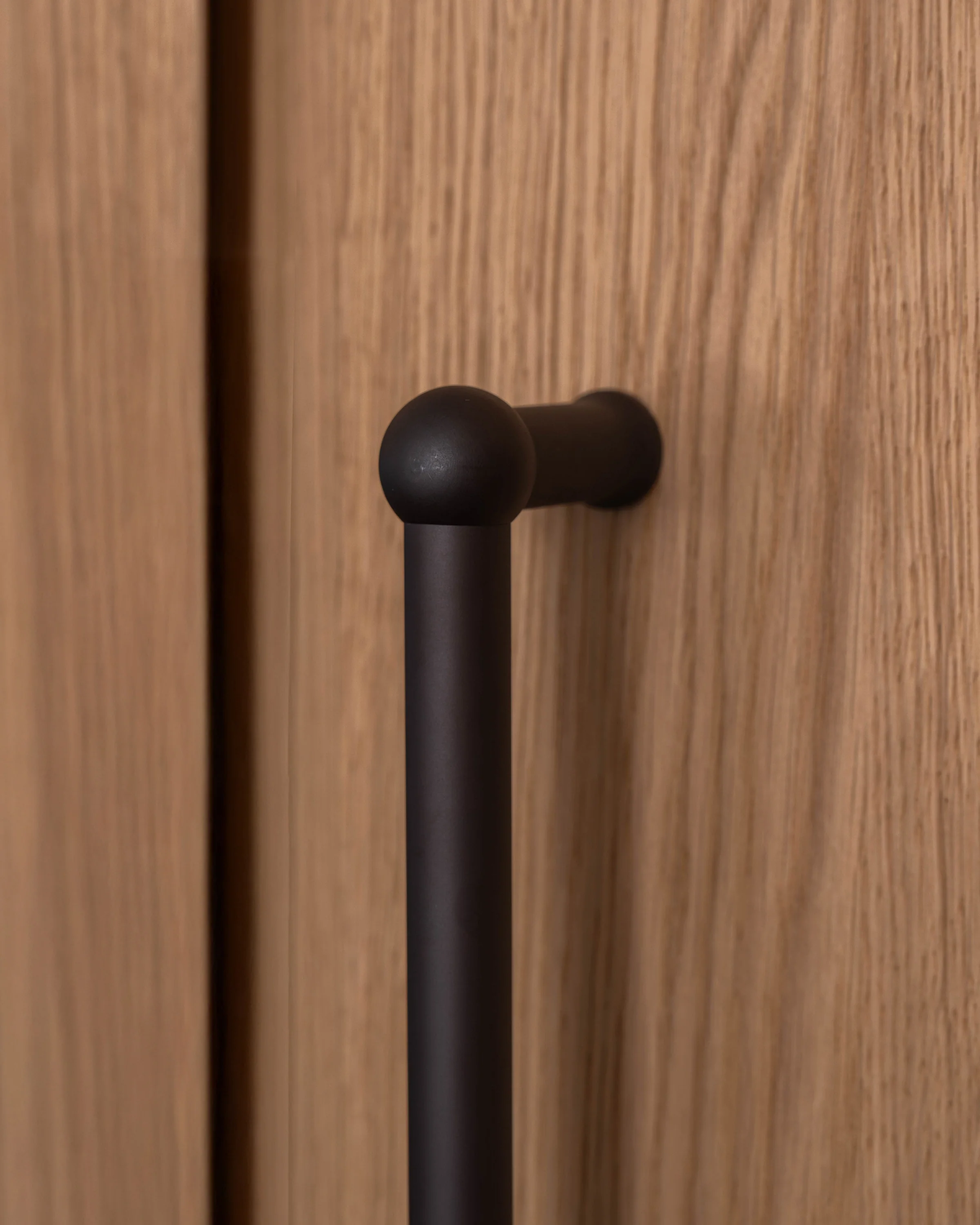 Harper Single Pull Handle Medium - Bronze - Image 3