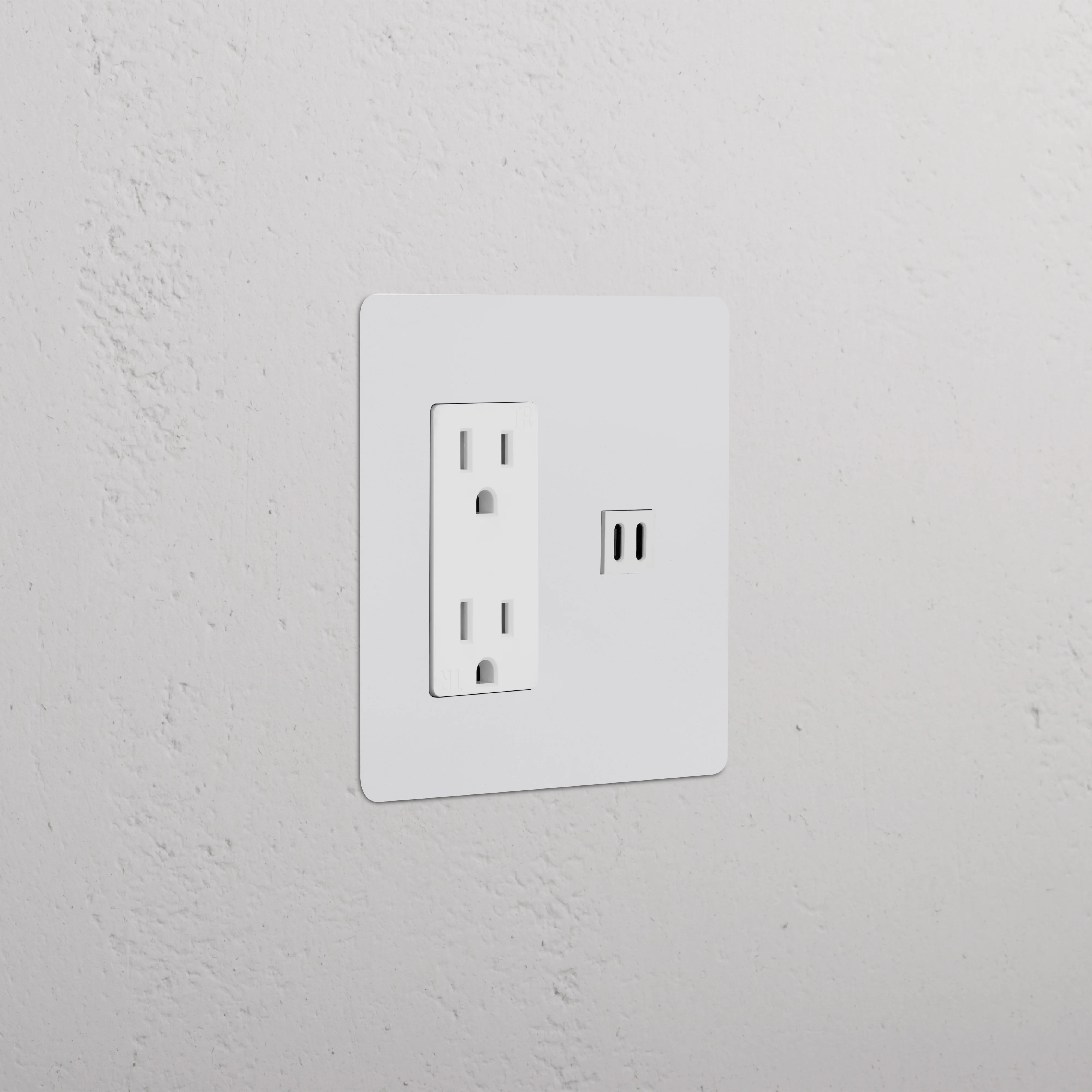 Kew 2G Outlet & Fast Charge USB - Paintable White