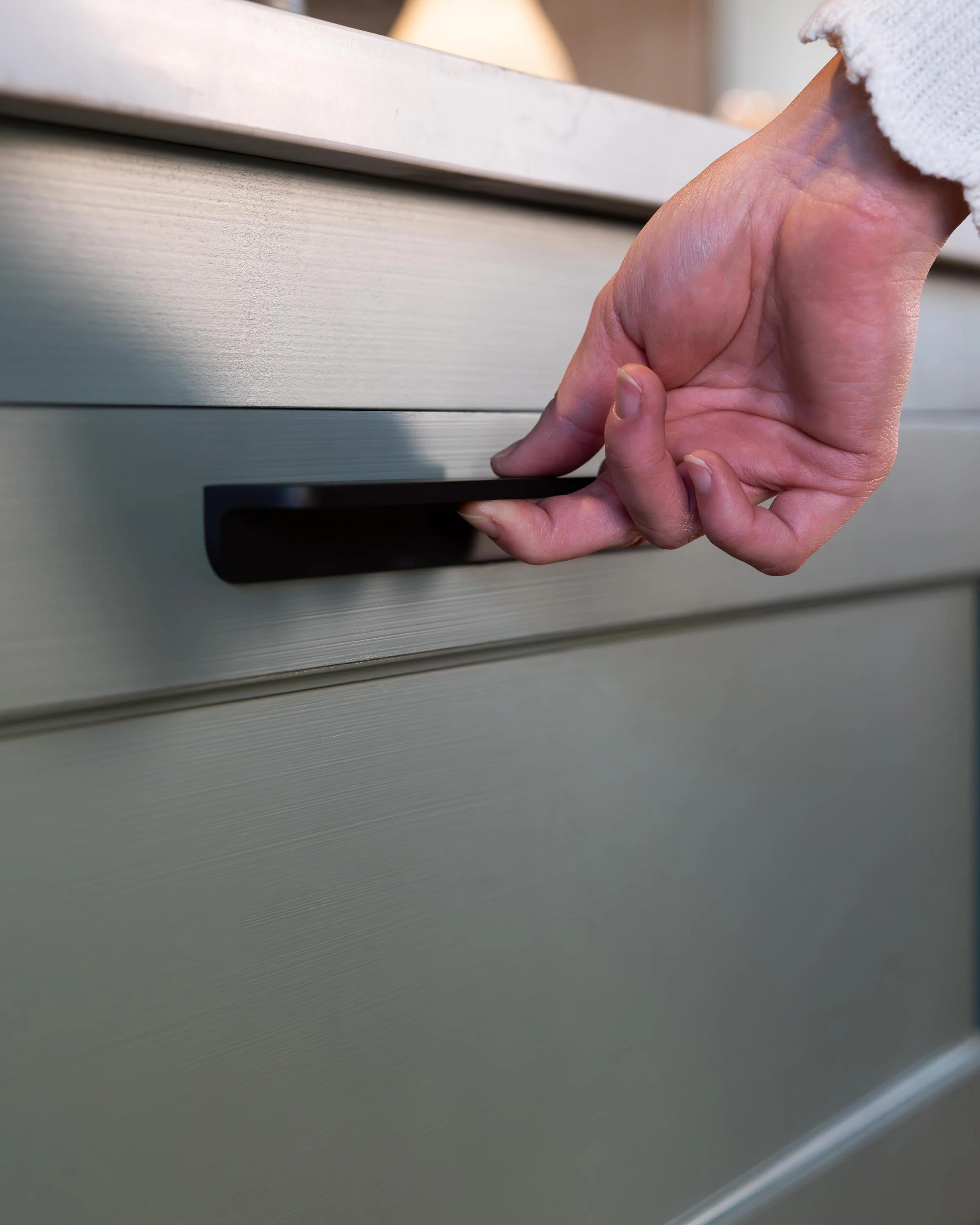 Oxford Cabinet Handle Medium - Bronze - Image 5