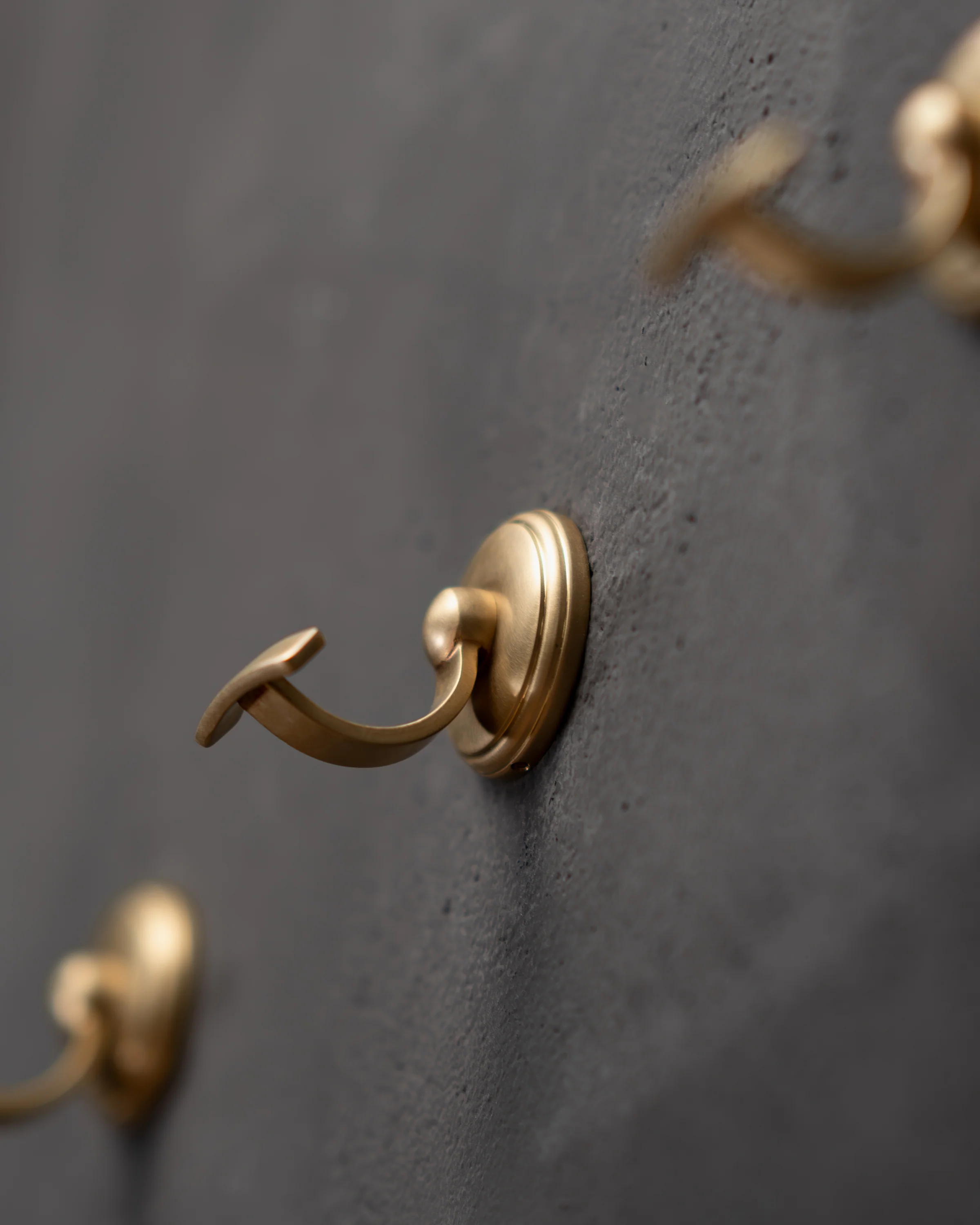 Portland Hook - Antique Brass - Image 5